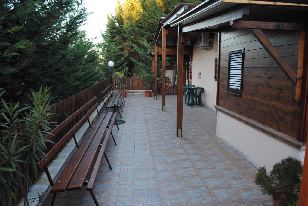 La Casetta Dei Sogni D'Oro Castellana Grotte Exterior photo